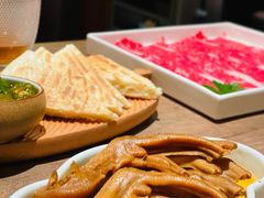 -蘑界·野生菌火锅(深业上城店)