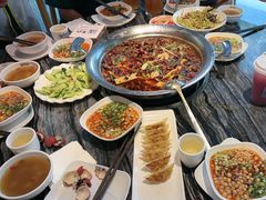 -老船舫·现做活鲜鱼馆(东郊记忆店)
