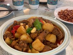 -汗腾格里·风味餐厅(新疆驻京办店)