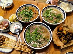 -云阿蛮云南生烫牛肉米线(奉贤路店)