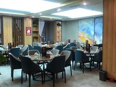 大堂-有红鸡毛店·川菜(建设路店)