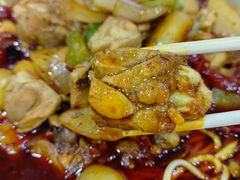 -牛一嘴·兰州牛肉面·大盘鸡(财富中心店)