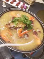 -鑫淼餐饮娱乐中心(江东街店)