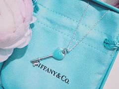 -Tiffany & Co.蒂芙尼
(杭州大厦店)