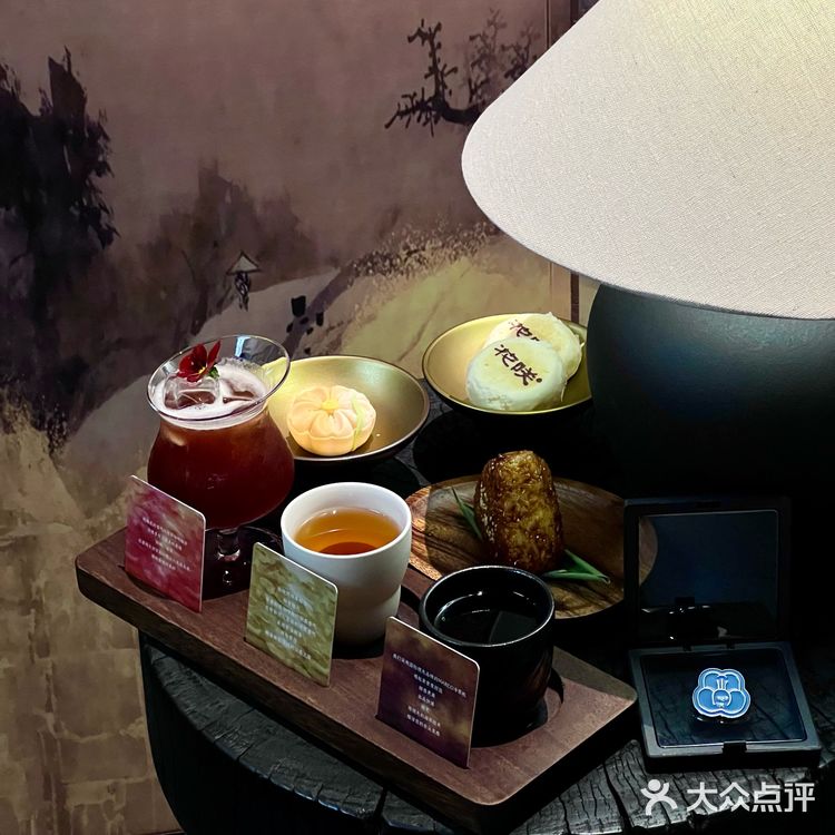 在西安这家咖啡店面前迷失了自我……