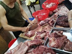 -标记美食新鲜猪杂(兴南大道店)