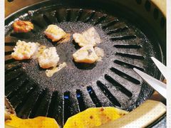 -炼火烤肉店