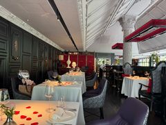 -弦月窗LUNETTE BY AMANDA(复兴路店)