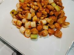 宫保鸡丁-领头羊·西部烧烤·特色菜(北新桥店)