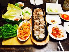 包肉-向阳庄烧烤店(望京西园店)