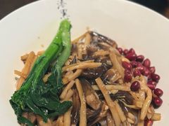 -漆黑觉米粉(三里屯店)