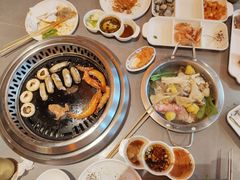 -黑金·寻焰自助百汇·烤肉·火锅(中街店)
