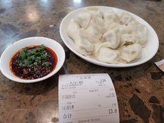 -周家大连水饺(美专校街店)