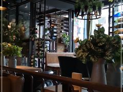 大堂-临界音乐酒馆·小龙虾·江湖菜(华熙LIVE·鱼洞店)