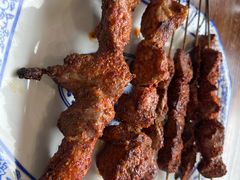 -老钟家烤羊排·敦伊阁清真餐厅胡羊焖饼