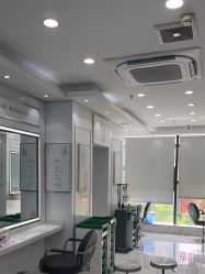 -镁连社·美联社