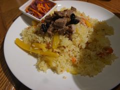 羊肉手抓饭-阿罗新疆菜(人民广场店)