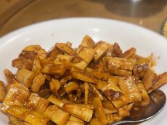 -啄佬食堂