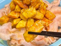-雪乡人家东北菜·铁锅炖一切(高斯路店)