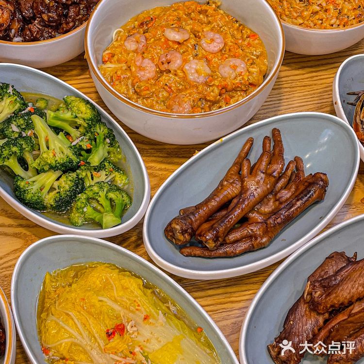 好吃晕️在杭州一定要来吃这碗40多r的蟹黄饭️