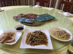 -天目湖刘老四农庄