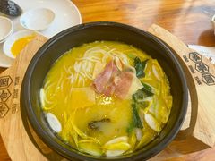 -桥香园过桥米线(国贸店)
