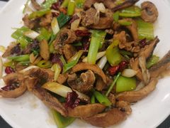 -瑞杰烧烤店·24小时营业(山东路店)