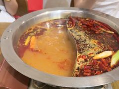 -黔哆哆地摊酸汤火锅(清湖店)