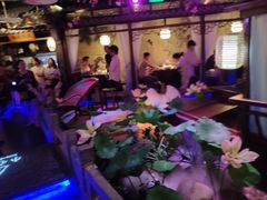 -韵秋荷(宝山龙湖天街店)