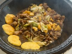 -粘豆包柴火铁锅炖