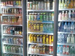 -全家便利店(宜山路站店)