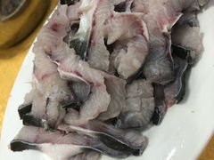 海鳗-濠轩阁特色生蚝火锅(水湾路店)