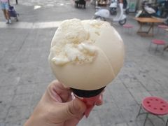 香草雪丸子冰淇淋-幸运咖(公园茂直营店)