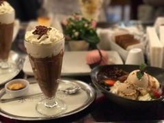 热巧-纽约咖啡馆