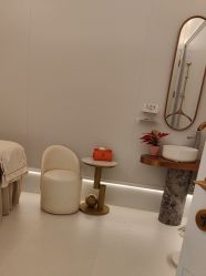 -苑苑vbeauty科技美容SPA
