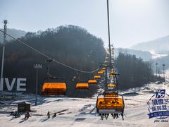 -中旅松花湖滑雪场