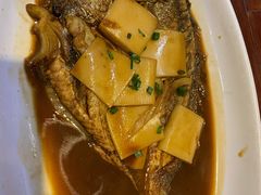 年糕焖黄鱼-大牌大·传统杭帮菜(湖滨店)