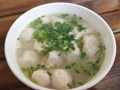 -手劲鱼丸馄饨铺(哈一百店)