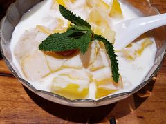 酸奶拌芒果-老滇山寨•云南特色菜•地方菜•民族风情歌舞表演(金碧店)