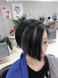 点击看大图 -八佰伴8008星级形象店