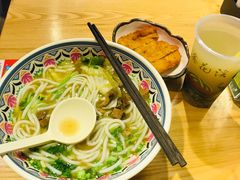 网红藤椒鸡排-鑫花溪牛肉米粉(天山店)