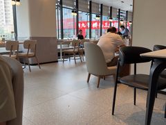 -必胜客(璞丽中心店)