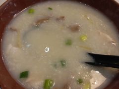 -大师傅粥品(埃华街)