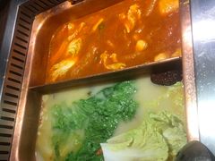 -老牌坊云南鱼豆花火锅(嵩山店)