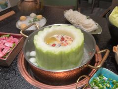 -得意咚瓜·顺德鱼生·冬瓜火锅(深圳首店)