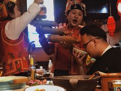 -老滇山寨•云南特色菜•地方菜•民族风情歌舞表演(金碧店)