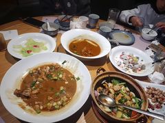 -荣小馆(杭州大厦店)