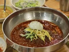 韩式汤冷面-喜来稀肉(北外滩白玉兰广场店)