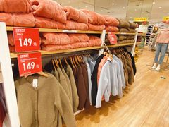 -优衣库(南宁江南万达店)