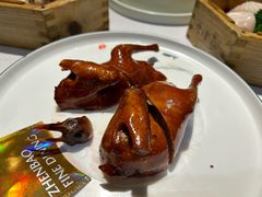 脆皮乳鸽-珍之宝御品·寻味顺德(容桂渔人码头店)